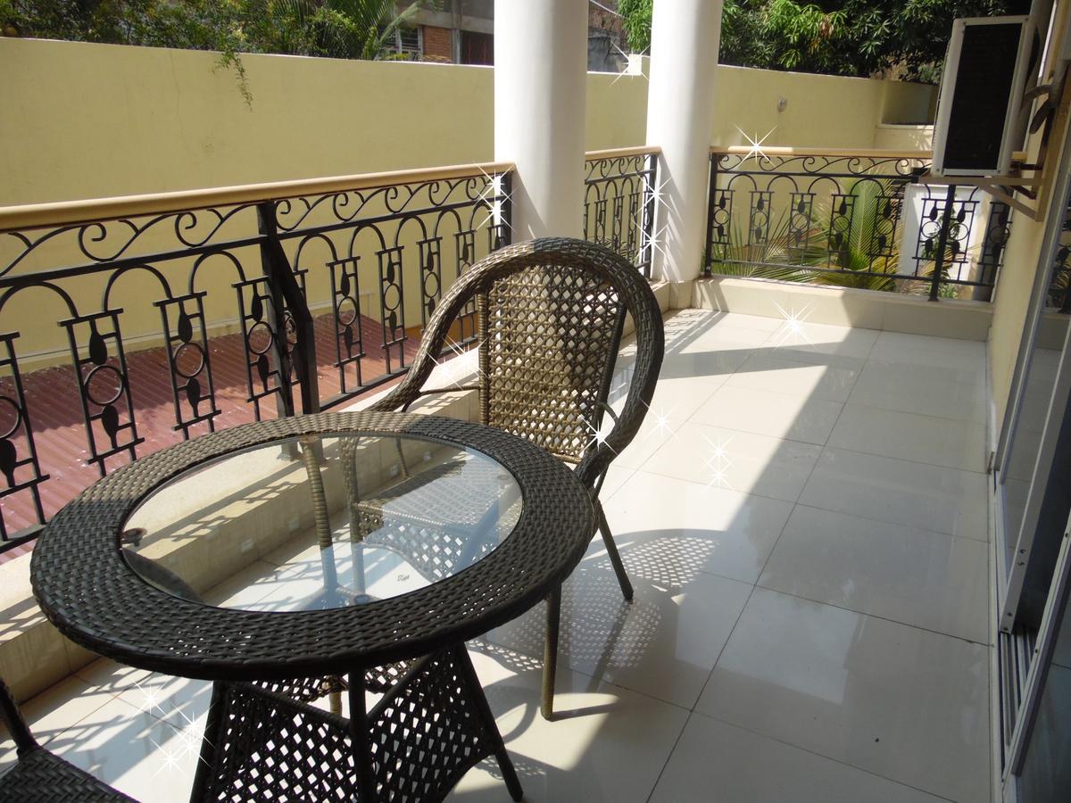 Hotel Belair Residence 부줌부라 외부 사진