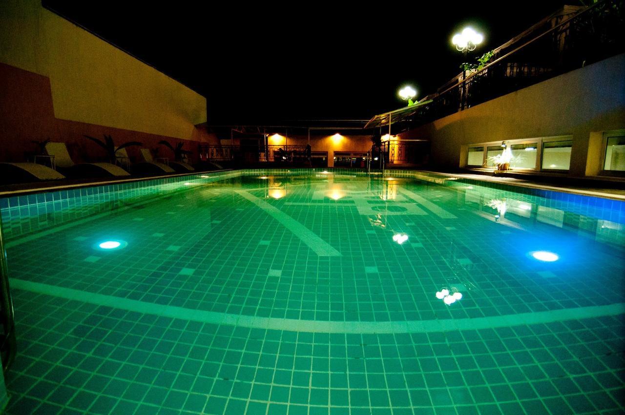 Hotel Belair Residence 부줌부라 외부 사진