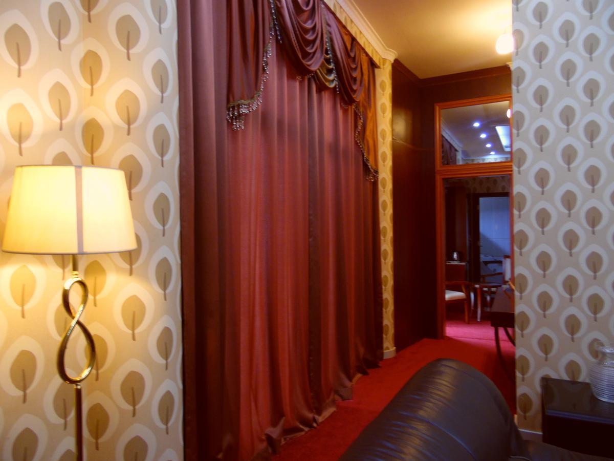 Hotel Belair Residence 부줌부라 외부 사진