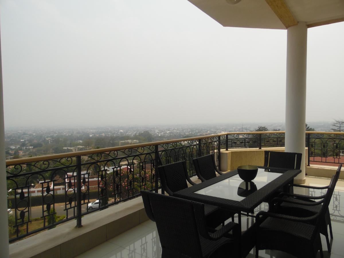 Hotel Belair Residence 부줌부라 외부 사진